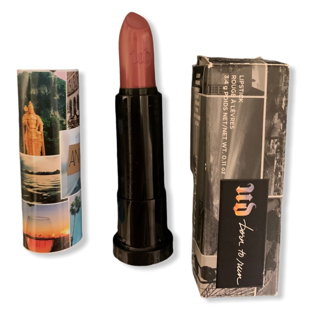 🌟HP🌟New Urban Decay Born to Run lipstick